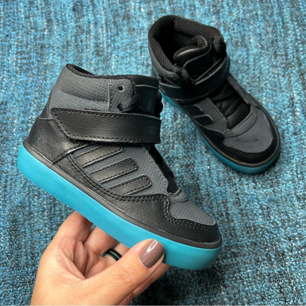 Adidas Toddler Ortholite High Top Sneakers in Black Blue Sole Toddler Size 7K